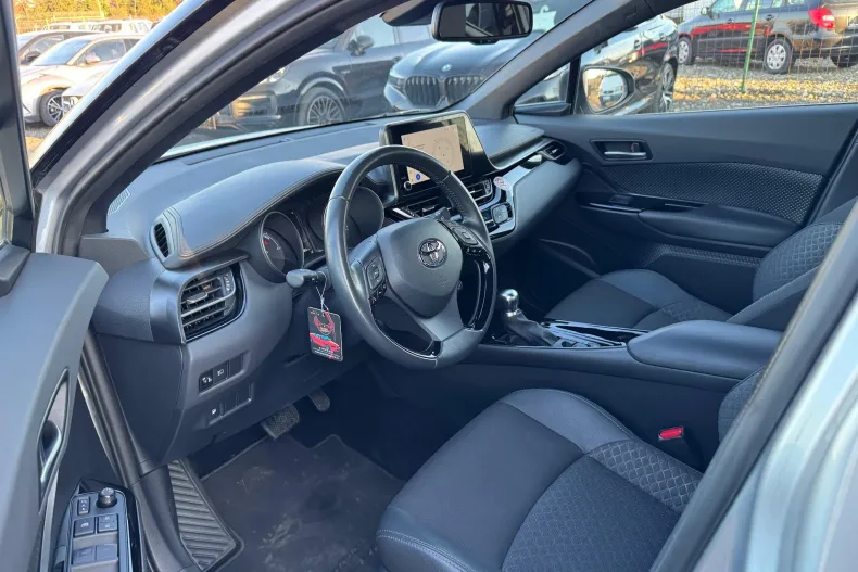 Toyota C-HR din 2023 cu 93.000 km - oferta TOY186939 - foto 6