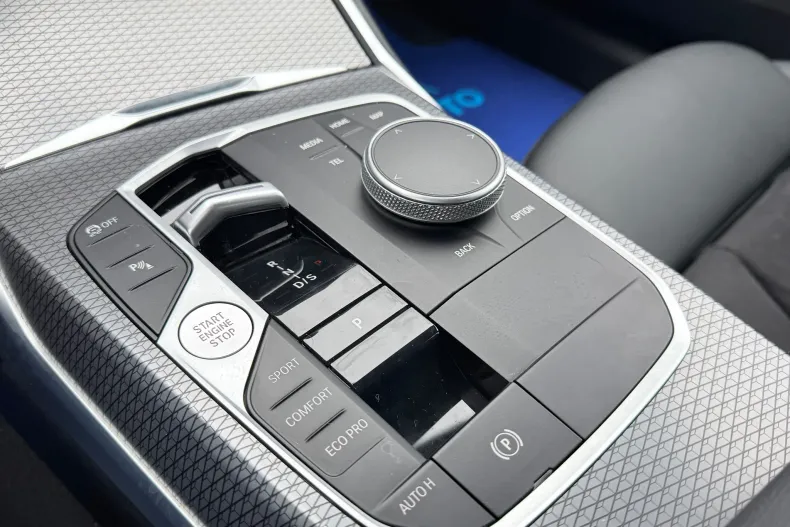 BMW Seria 3 din 2022 cu 59.202 km - oferta BMW186942 - foto 30