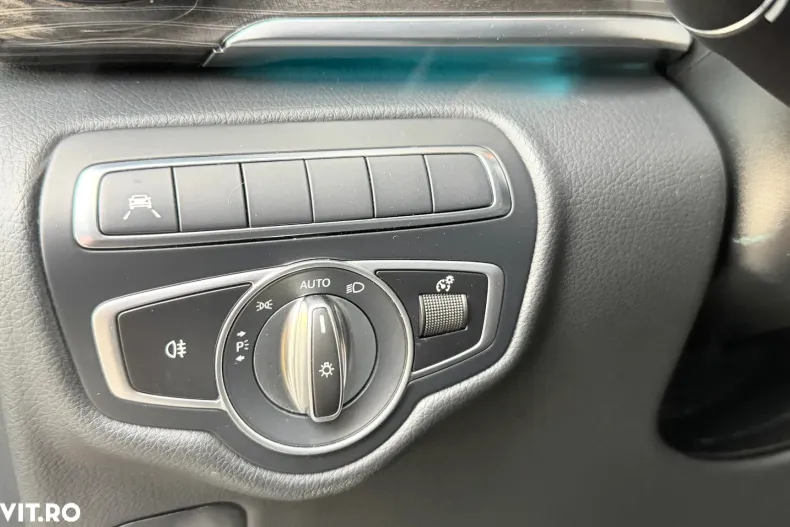 Mercedes-Benz V din 2022 cu 71.281 km - oferta MER186943 - foto 20