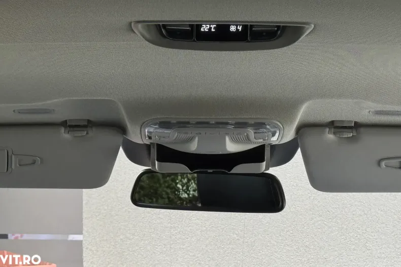 Mercedes-Benz V din 2022 cu 71.281 km - oferta MER186943 - foto 40