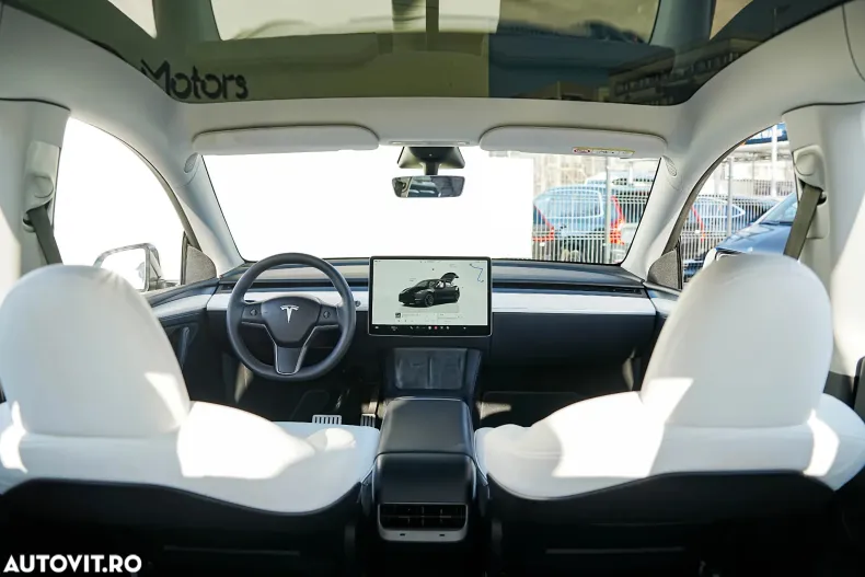 Tesla Model Y din 2023 cu 74.000 km - oferta TES186945 - foto 3