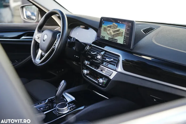 BMW Seria 5 din 2021 cu 131.000 km - oferta BMW186946 - foto 14
