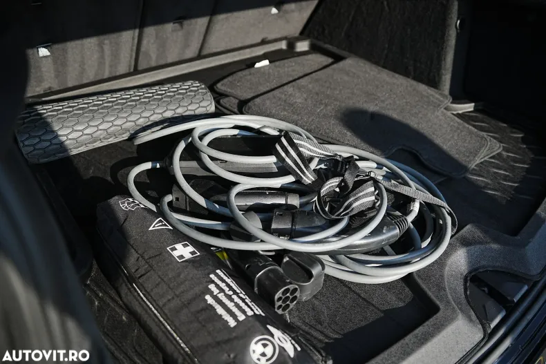 BMW XM (Seria X) din 2023 cu 54.000 km - oferta BMW186948 - foto 37