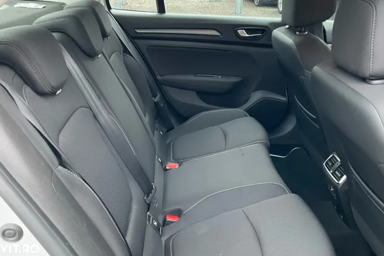 Renault Megane din 2021 cu 83.165 km - oferta REN186949 - foto 19