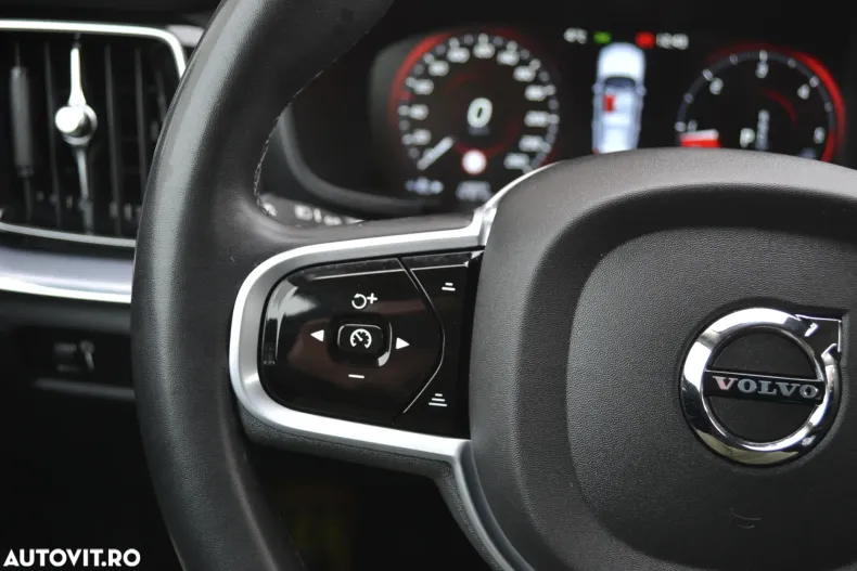 Volvo V60 din 2021 cu 143.237 km - oferta VOL186952 - foto 13