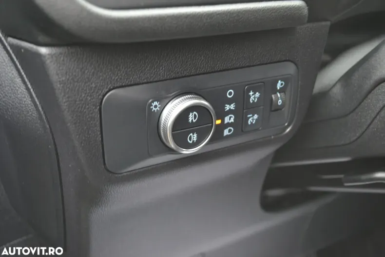 Ford Kuga din 2022 cu 44.508 km - oferta FOR186953 - foto 8