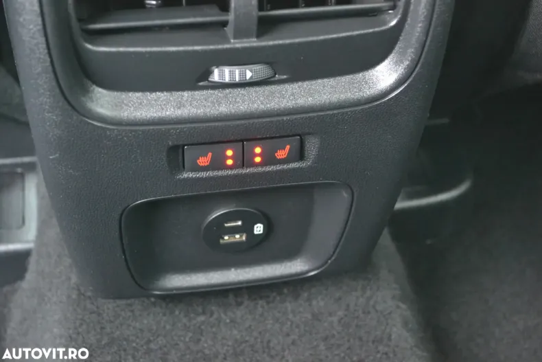 Ford Kuga din 2022 cu 44.508 km - oferta FOR186953 - foto 31