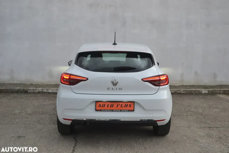Renault Clio din 2021 cu 3.749 km - oferta REN186955 - foto 5