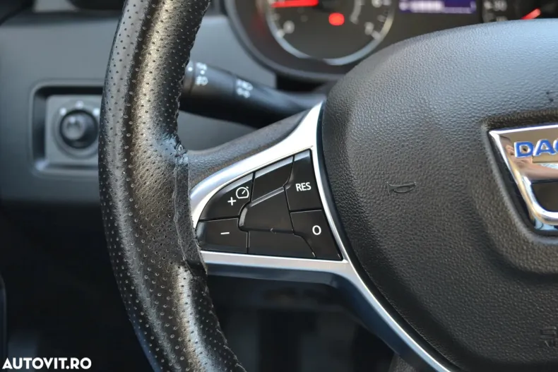 Dacia Duster din 2021 cu 144.447 km - oferta DAC186961 - foto 14