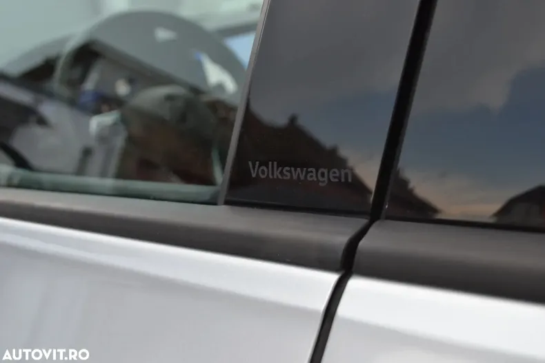 Volkswagen Golf din 2022 cu 131.413 km - oferta VOL186965 - foto 39
