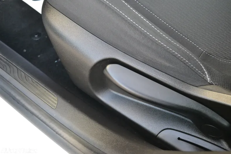 Renault Megane din 2021 cu 151.245 km - oferta REN186969 - foto 8