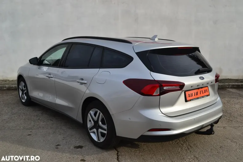 Ford Focus din 2022 cu 128.073 km - oferta FOR186970 - foto 4