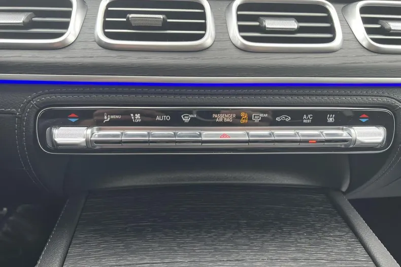 Mercedes-Benz GLE din 2024 cu 12.620 km - oferta MER186972 - foto 19