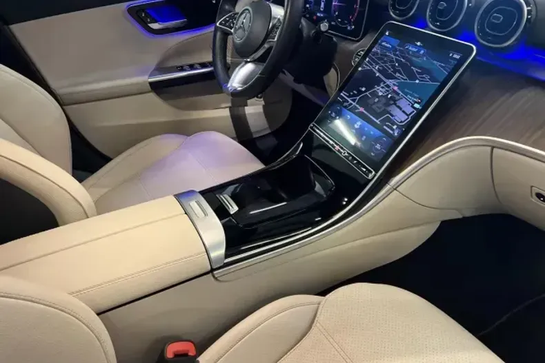 Mercedes-Benz C din 2024 cu 24.000 km - oferta MER186974 - foto 12