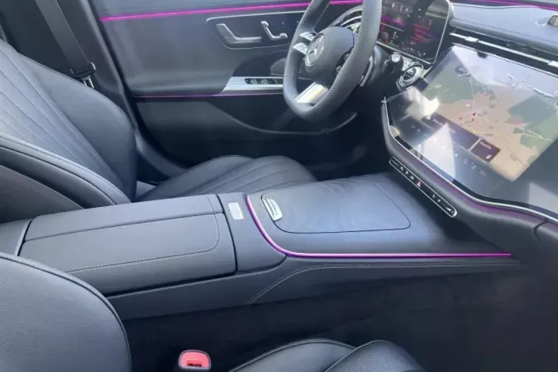 Mercedes-Benz E din 2024 cu 10.500 km - oferta MER186976 - foto 12