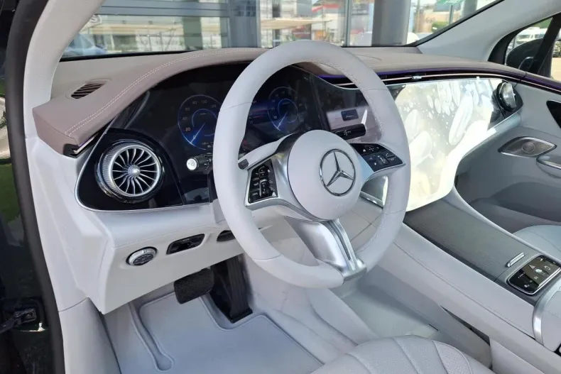 Mercedes-Benz EQE din 2024 cu 9.600 km - oferta MER186983 - foto 9