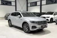 Volkswagen Touareg din 2021 cu 87.666 km - oferta VOL186989 - foto 2