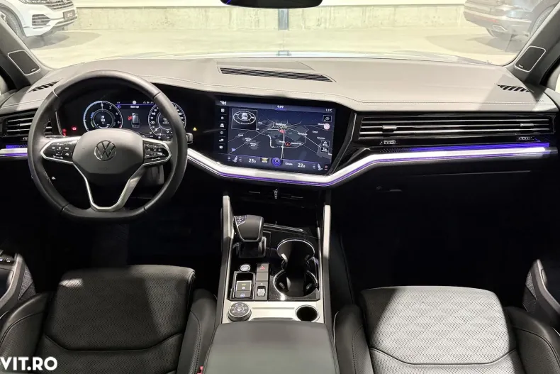 Volkswagen Touareg din 2021 cu 87.666 km - oferta VOL186989 - foto 5