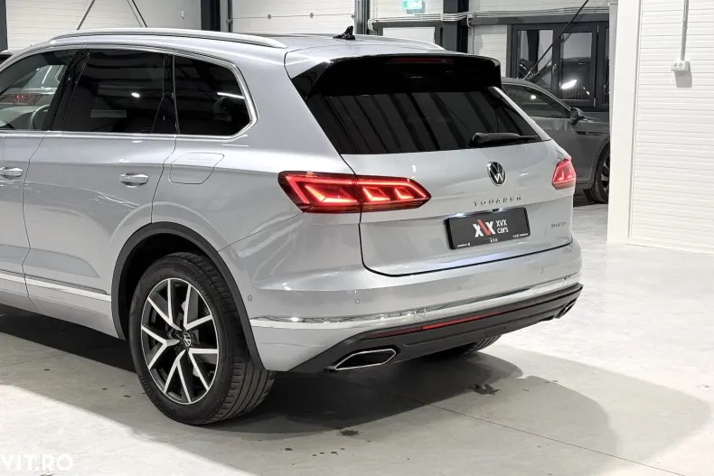 Volkswagen Touareg din 2021 cu 87.666 km - oferta VOL186989 - foto 12