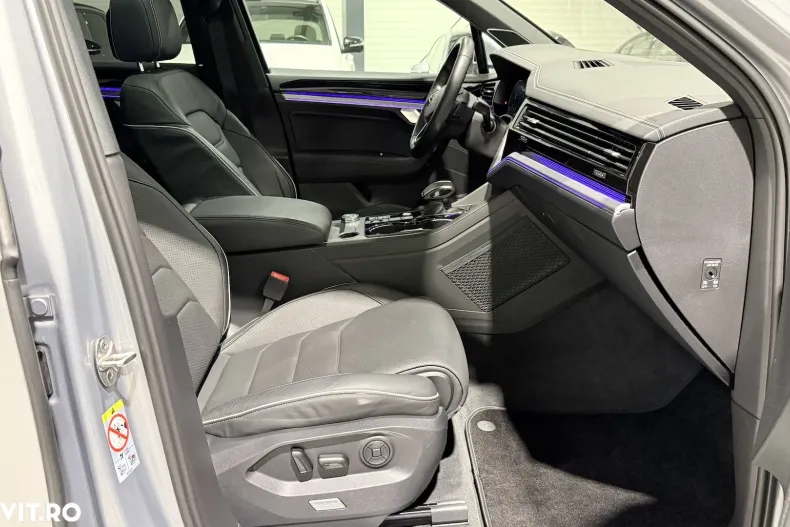 Volkswagen Touareg din 2021 cu 87.666 km - oferta VOL186989 - foto 24