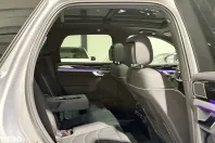 Volkswagen Touareg din 2021 cu 87.666 km - oferta VOL186989 - foto 25
