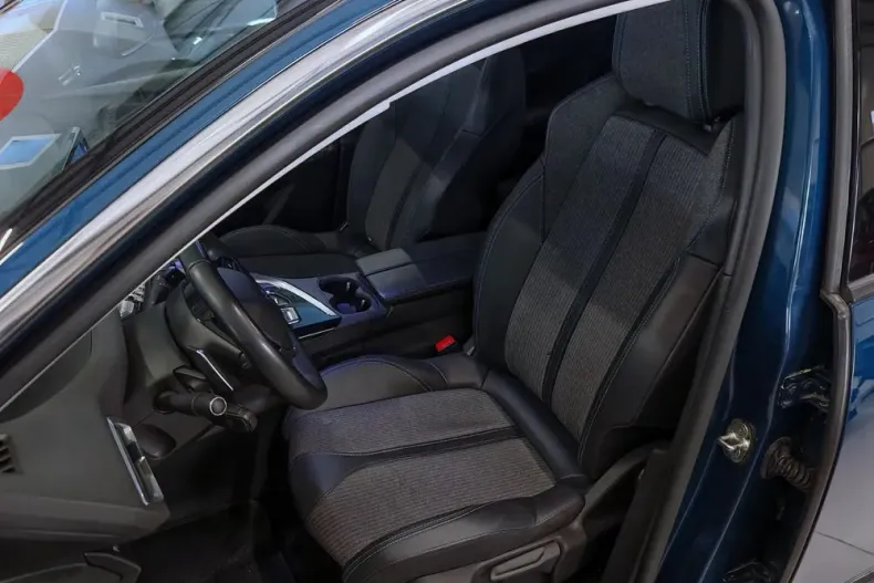 Peugeot 3008 din 2022 cu 77.724 km - oferta PEU186994 - foto 8