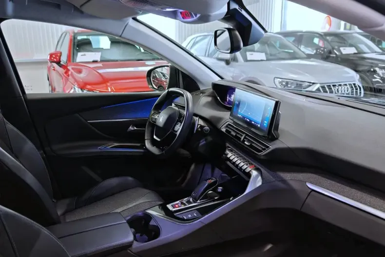 Peugeot 3008 din 2022 cu 77.724 km - oferta PEU186994 - foto 9