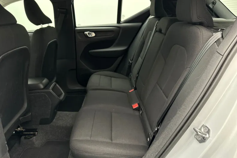 Volvo XC40 din 2020 cu 163.020 km - oferta VOL186999 - foto 12