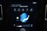 Volvo XC40 din 2021 cu 158.966 km - oferta VOL187003 - foto 12