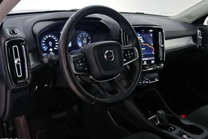 Volvo XC40 din 2022 cu 155.800 km - oferta VOL187004 - foto 6