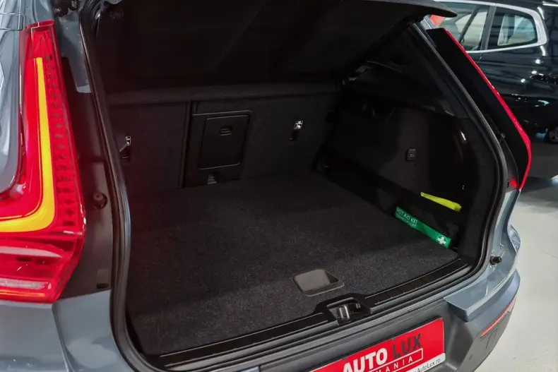 Volvo XC40 din 2022 cu 155.800 km - oferta VOL187004 - foto 19