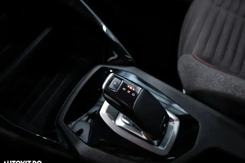 Peugeot 2008 din 2021 cu 138.644 km - oferta PEU187005 - foto 13