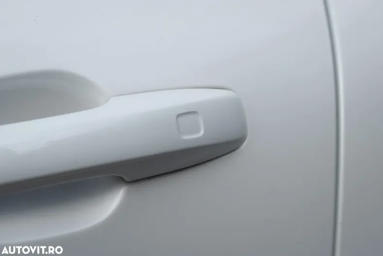 Volvo XC60 din 2023 cu 125.178 km - oferta VOL187013 - foto 15