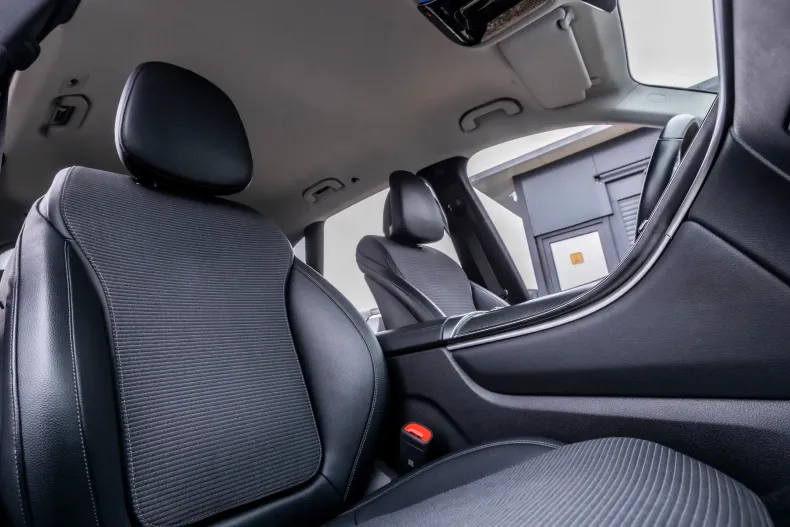 Mercedes-Benz GLC din 2023 cu 51.000 km - oferta MER187019 - foto 5