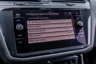 Volkswagen Tiguan din 2022 cu 79.900 km - oferta VOL187021 - foto 35