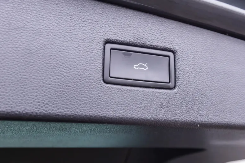 Volkswagen Tiguan din 2022 cu 79.900 km - oferta VOL187021 - foto 39