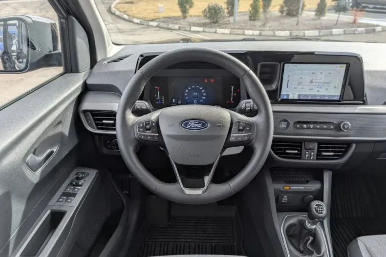 Ford Tourneo Courier din 2025 cu 1 km - oferta FOR187023 - foto 14