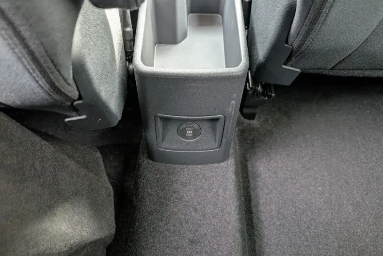 Ford Tourneo Courier din 2025 cu 1 km - oferta FOR187023 - foto 28