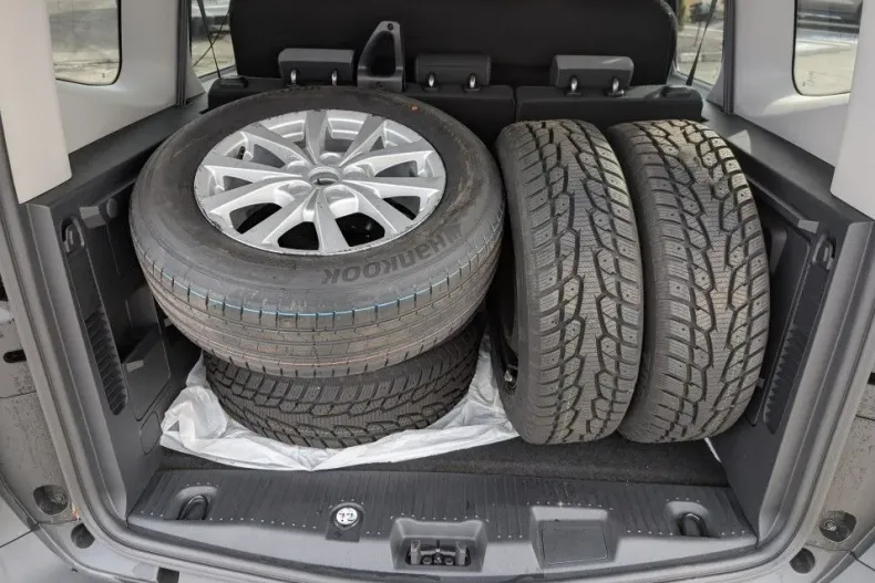 Ford Tourneo Courier din 2025 cu 1 km - oferta FOR187023 - foto 29