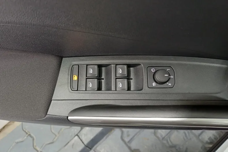 Skoda Fabia din 2025 cu 4.206 km - oferta SKO187027 - foto 7