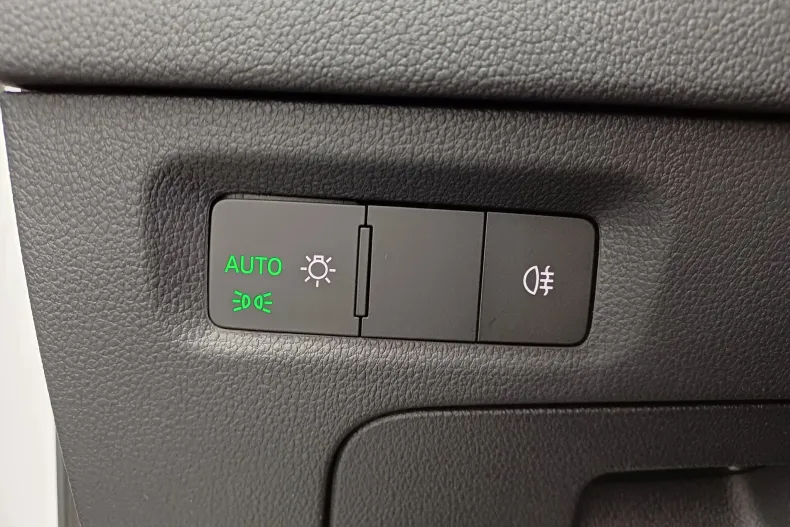 Skoda Octavia din 2025 cu 1.620 km - oferta SKO187028 - foto 11