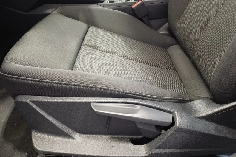 Audi A3 din 2021 cu 22.567 km - oferta AUD187030 - foto 10