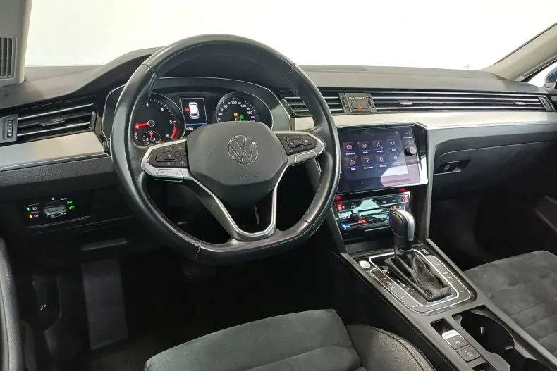 Volkswagen Passat din 2021 cu 115.586 km - oferta VOL187031 - foto 7