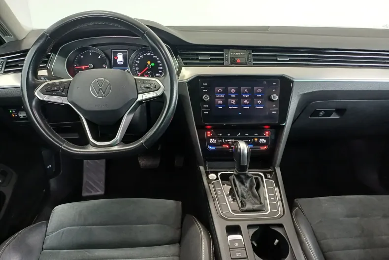 Volkswagen Passat din 2021 cu 115.586 km - oferta VOL187031 - foto 8