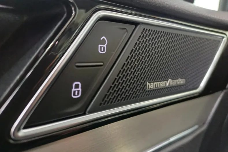 Volkswagen Passat din 2021 cu 115.586 km - oferta VOL187031 - foto 10