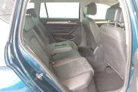 Volkswagen Passat din 2021 cu 115.586 km - oferta VOL187031 - foto 37