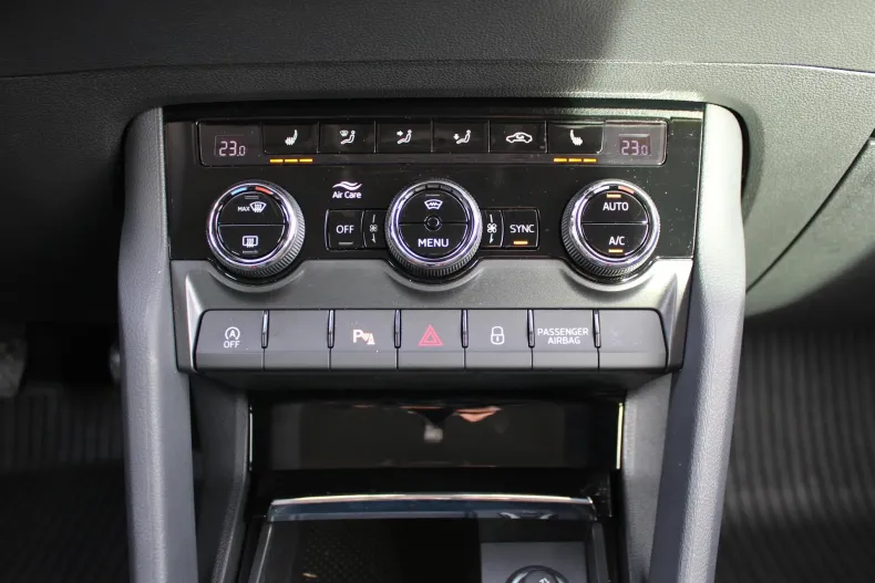 Skoda Karoq din 2025 cu 1.622 km - oferta SKO187033 - foto 18