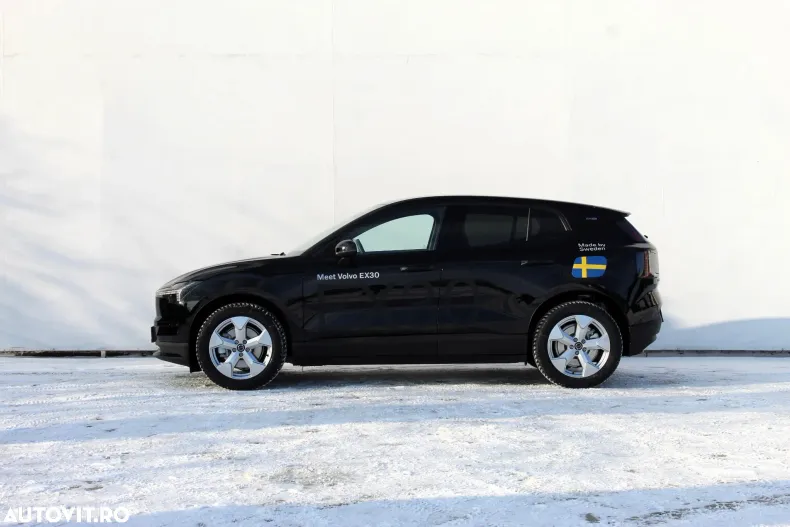 Volvo EX30 din 2024 cu 500 km - oferta VOL187034 - foto 8