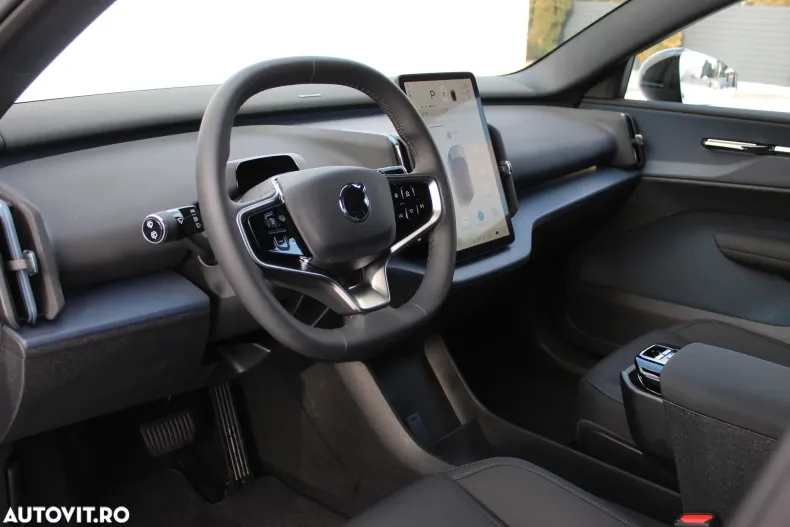 Volvo EX30 din 2024 cu 500 km - oferta VOL187034 - foto 10