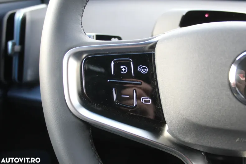 Volvo EX30 din 2024 cu 500 km - oferta VOL187034 - foto 12